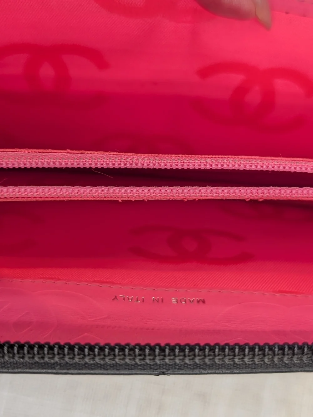 Chanel Black Quilted Cambon Ligne Zippy Organizer In Lambskin